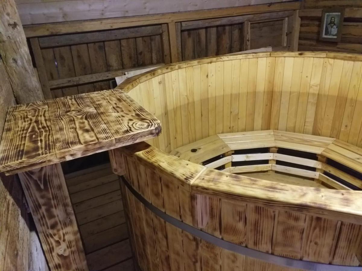 Pensiunea Floare De Colt Jósikafalva Kültér fotó